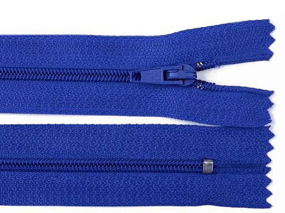 Fermoar spiralat nedetașabil no 3, lungime 25 cm - Bordo (1 Bucată) Fermoar spiralat nedetașabil no 3, lungime 25 cm - Bordo (1 Bucată)