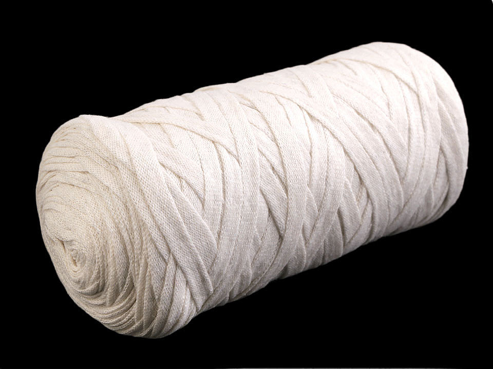 Bandă de tricotat spaghetti, 250 g - Alb (4 Bucăți) Bandă de tricotat spaghetti, 250 g - Alb (4 Bucăți)