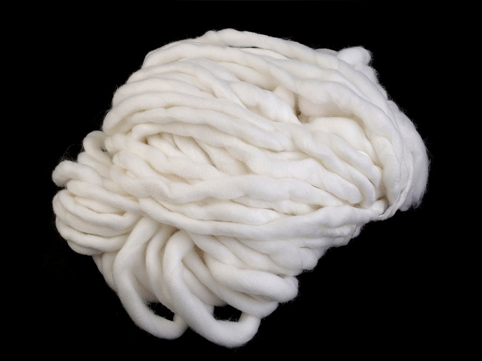 Fir de tricotat gros, cca 250 g - Alb lăptos (1 Bucată)