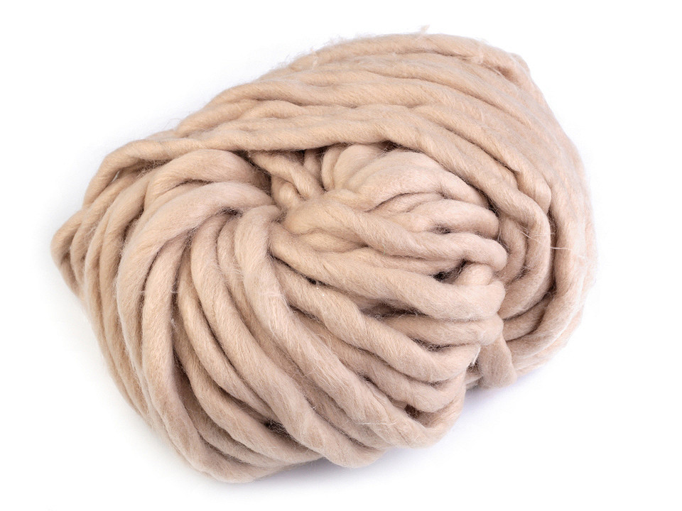 Fir de tricotat gros, cca 250 g - Alb lăptos (1 Bucată)