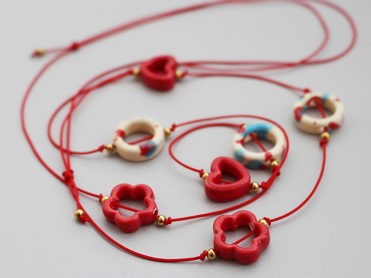 Mărgele/componente din porțelan pentru realizarea ornamentelor și pandantivelor - Alb-negru (5 Bucăți)