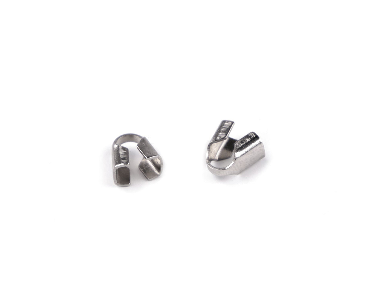 Terminații din oțel inoxidabil 3x3 mm - Platinum (50 Bucăți) Terminații din oțel inoxidabil 3x3 mm - Platinum (50 Bucăți)