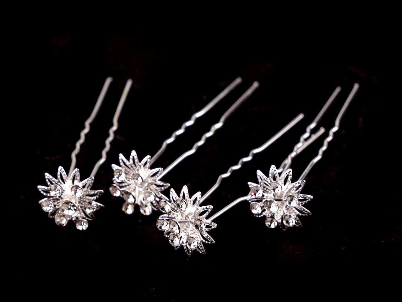 Ac de par floare cu strasuri ø18 mm - Cristal (12 Bucăți)