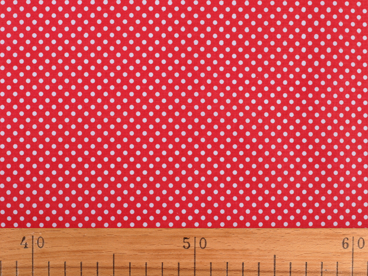 Material bumbac cu buline - Verde pastel deschis (10 Metri) Material bumbac cu buline - Verde pastel deschis (10 Metri)
