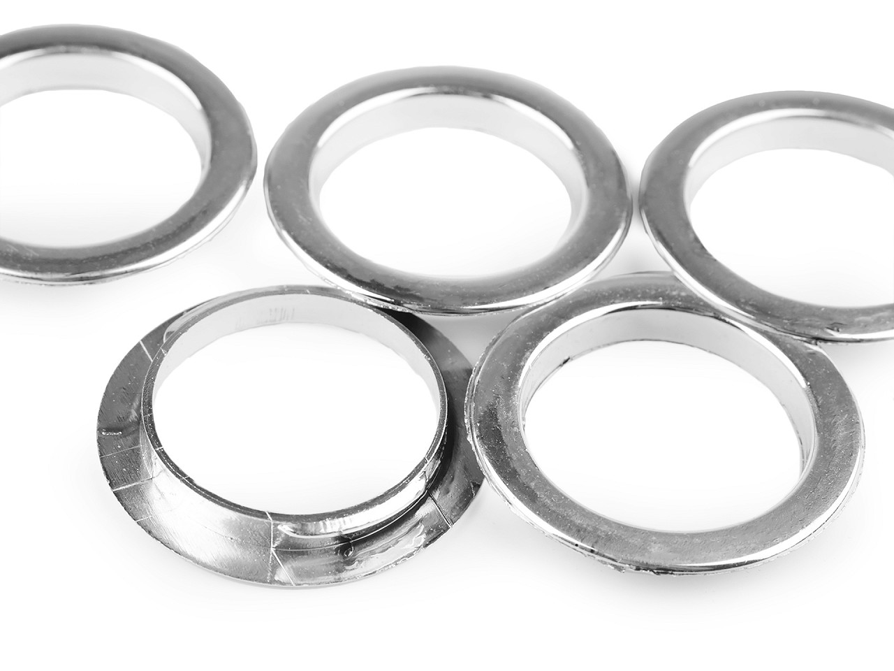 Rejansă perdele cu ocheți capsabili. 75 mm - Alb (1 Metru)