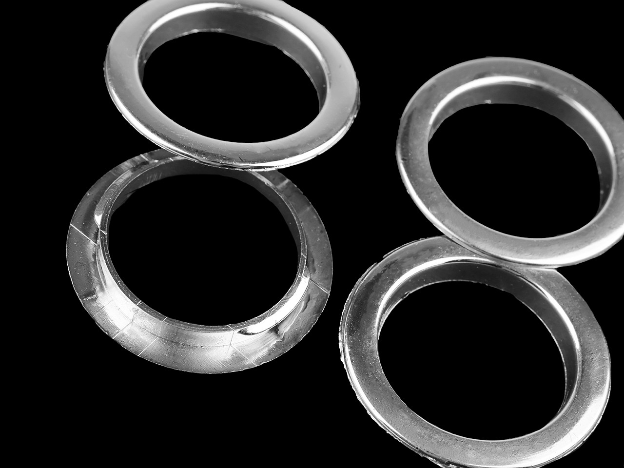 Rejansă perdele cu ocheți capsabili. 75 mm - Alb (1 Metru)