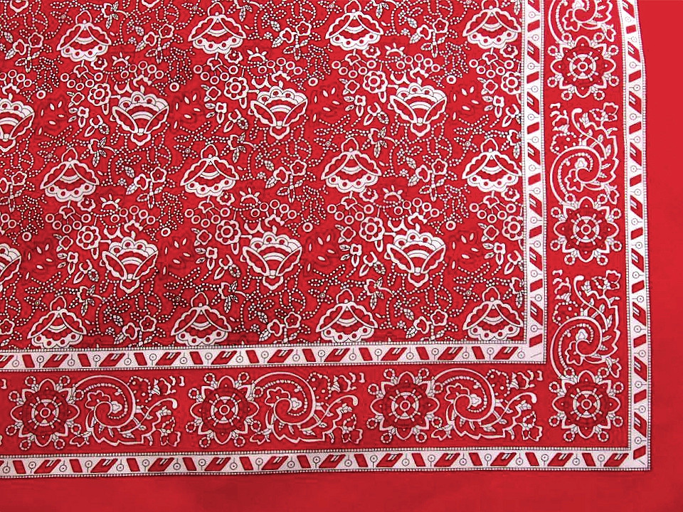 Batic bumbac, imprimeu floral, 70x70 cm - Roșu deschis (1 Bucată)