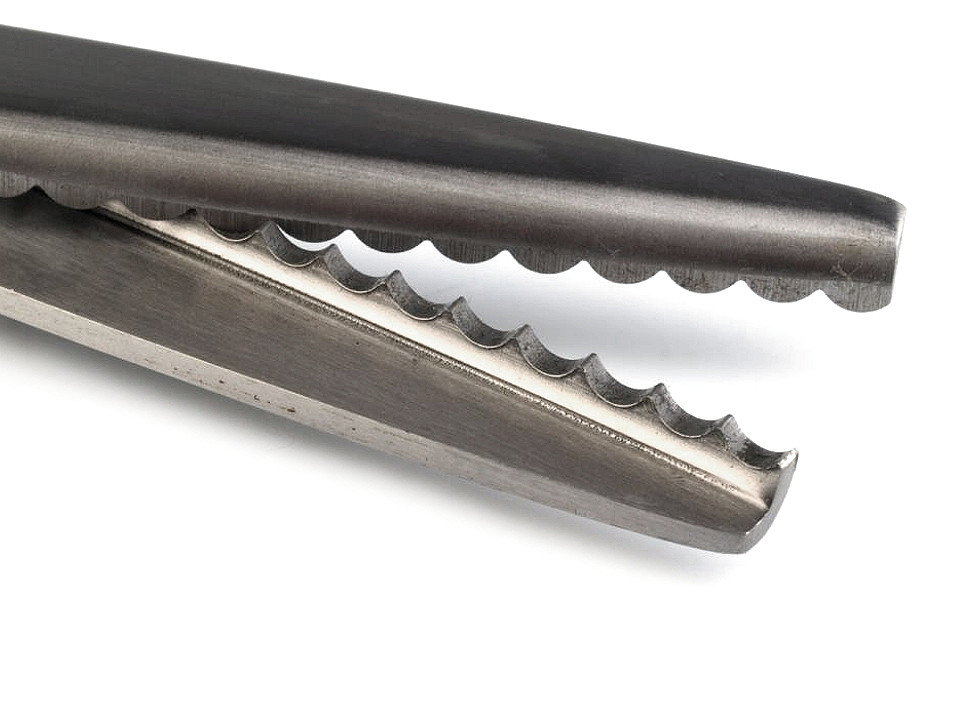 Foarfecă festonat ondulată, lungime 23 cm - Negru (1 Bucată)