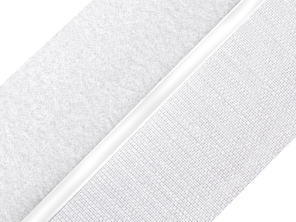 Bandă arici autoadezivă, complet (puf + scai), 80 mm - Negru (25 Metri) Bandă arici autoadezivă, complet (puf + scai), 80 mm - Negru (25 Metri)