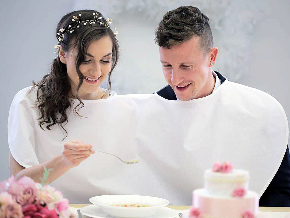 Bavetă pentru ginere și mireasă - Alb (1 Cutie)