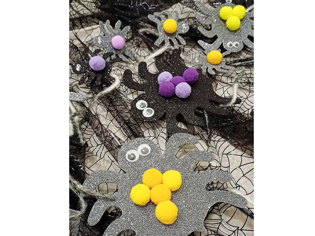 Ochi mobili pentru jucării, mix mărimi - Mix (24 Saci)