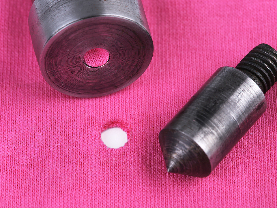 Matriță pentru găurit materiale textile ø5; 7; 8; 10 mm - Nichel (1 Set)