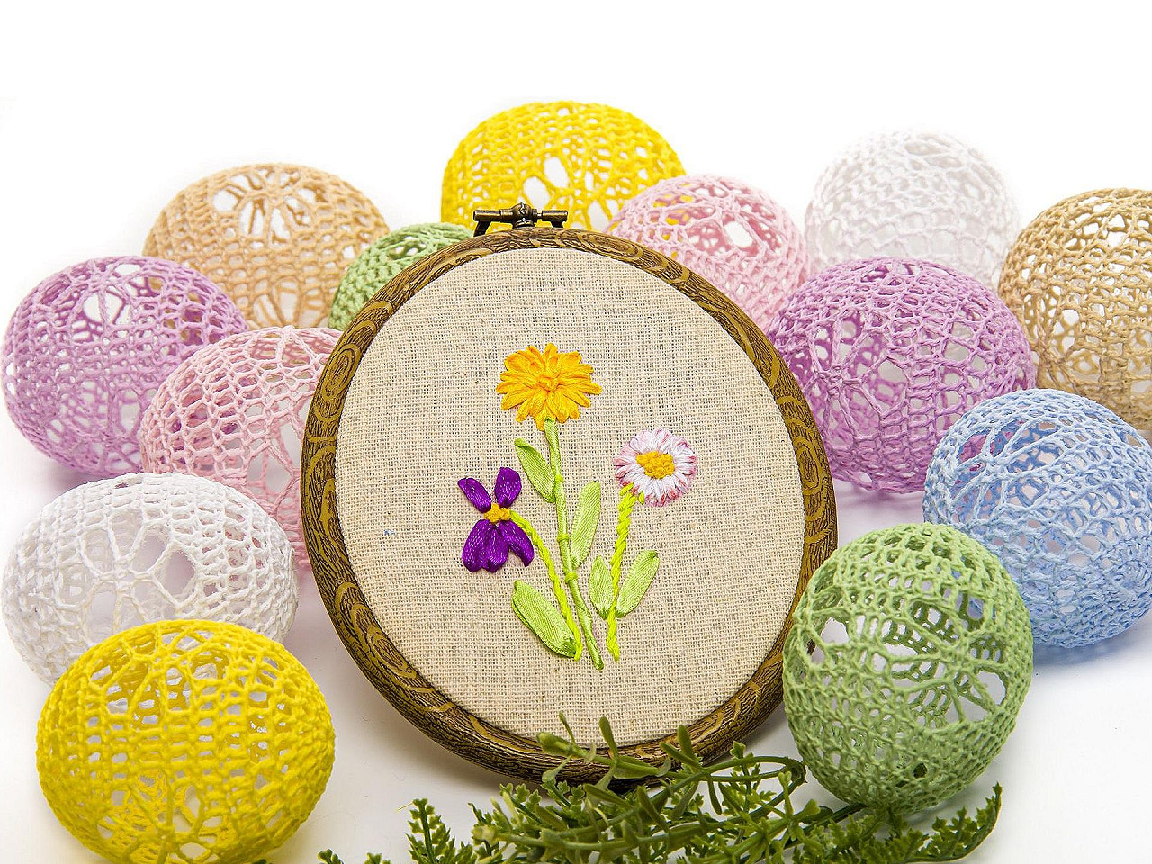 Gherghef / ramă pentru broderie, 11x13,5 cm - Maro (1 Bucată)