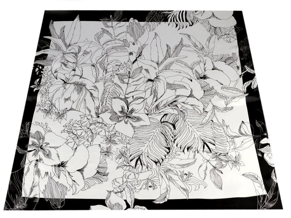 Batic / eşarfă satinată cu motiv floral, 90x90 cm - Bej pal (1 Bucată)