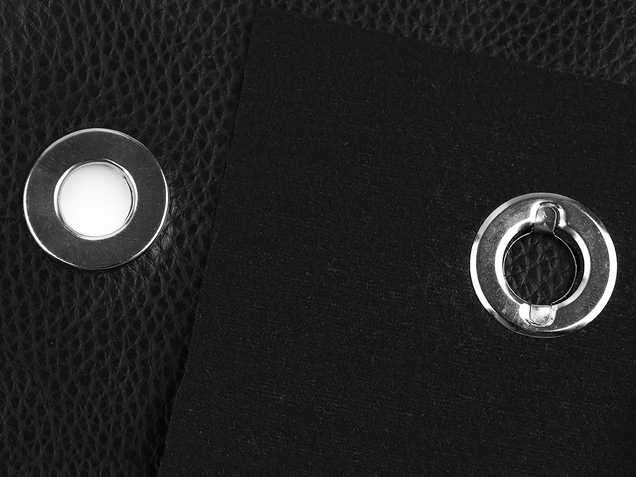 Ocheți metalici, ø12 mm - Nichel (50 Perechi) Ocheți metalici, ø12 mm - Nichel (50 Perechi)