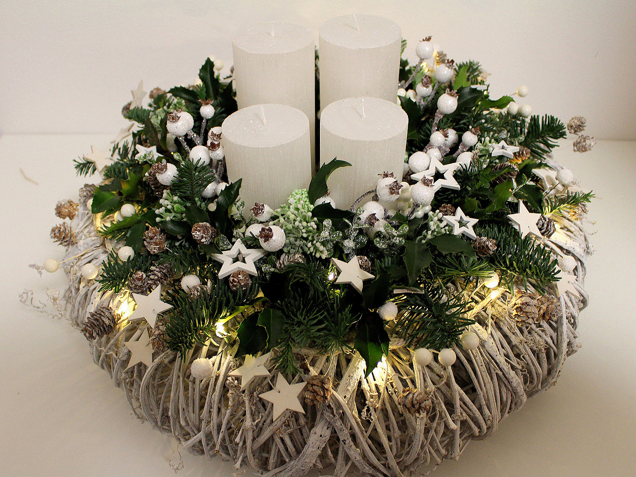 Crenguță de conifere artificiale - Verde (1 Bucată)