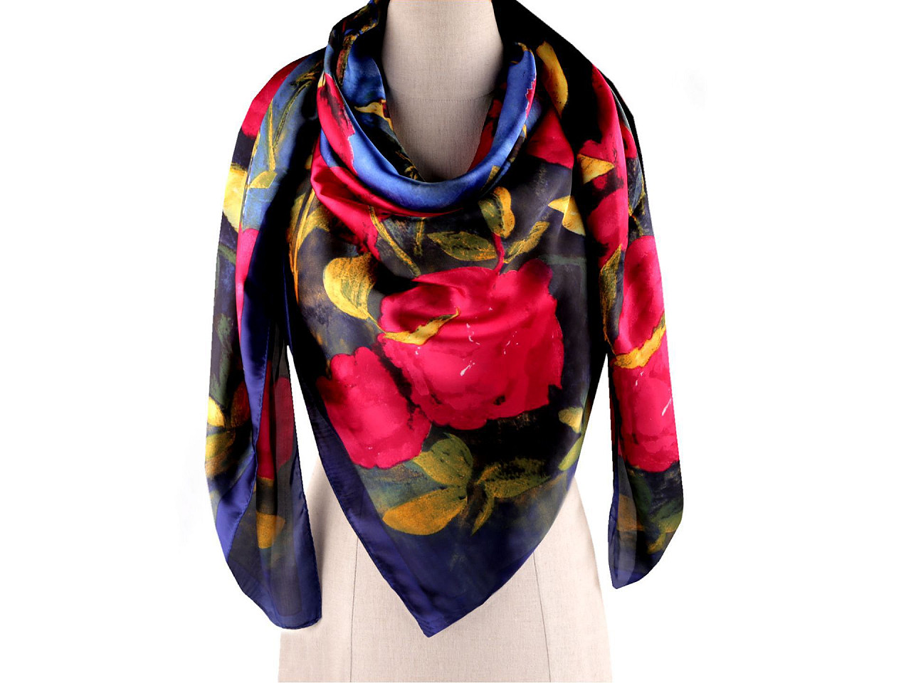 Esarfa mare din satin cu flori 130x135 cm - Roșu deschis (1 Bucată)