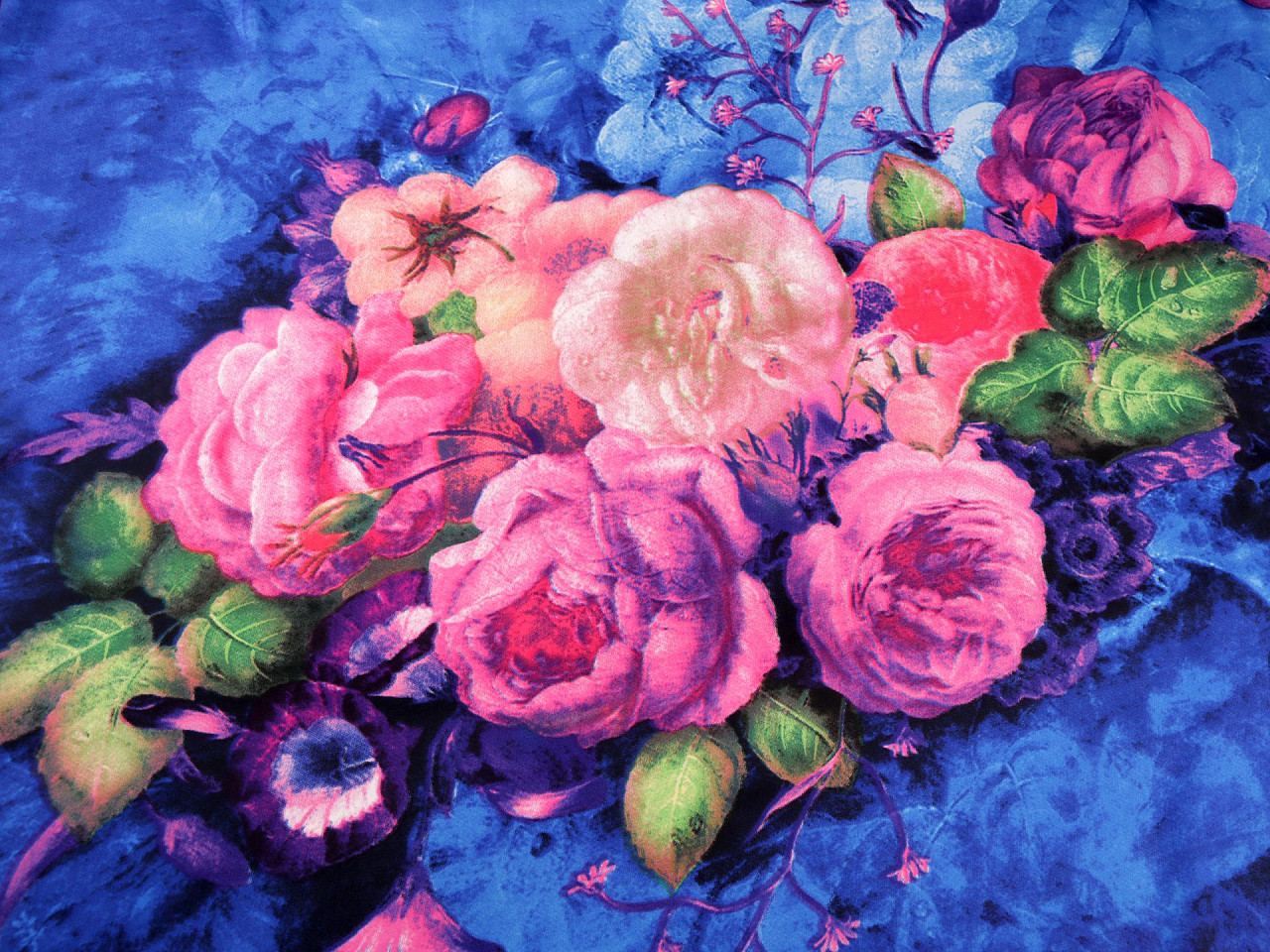 Esarfa mare din satin cu flori 130x135 cm - Roșu deschis (1 Bucată)