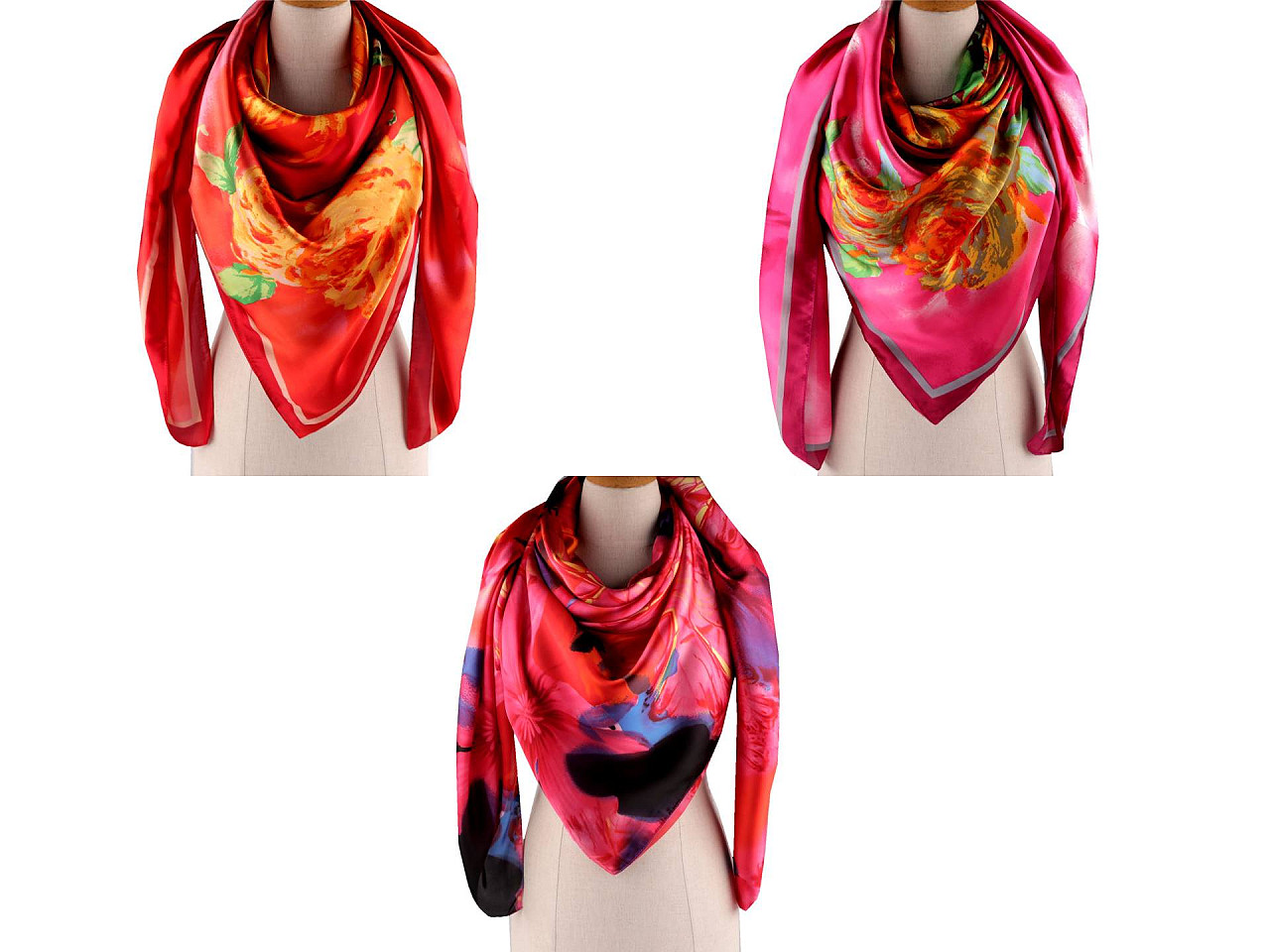 Esarfa mare din satin cu flori 130x135 cm - Roșu deschis (1 Bucată)