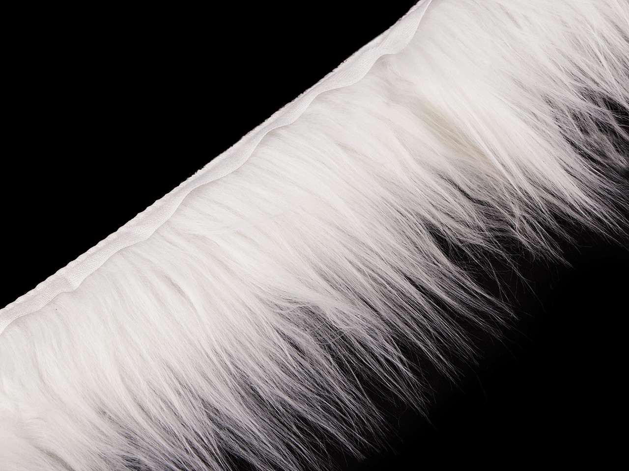 Blană sintetică decorativă pentru figurine, lățime 13 cm - Off white (1 Metru)