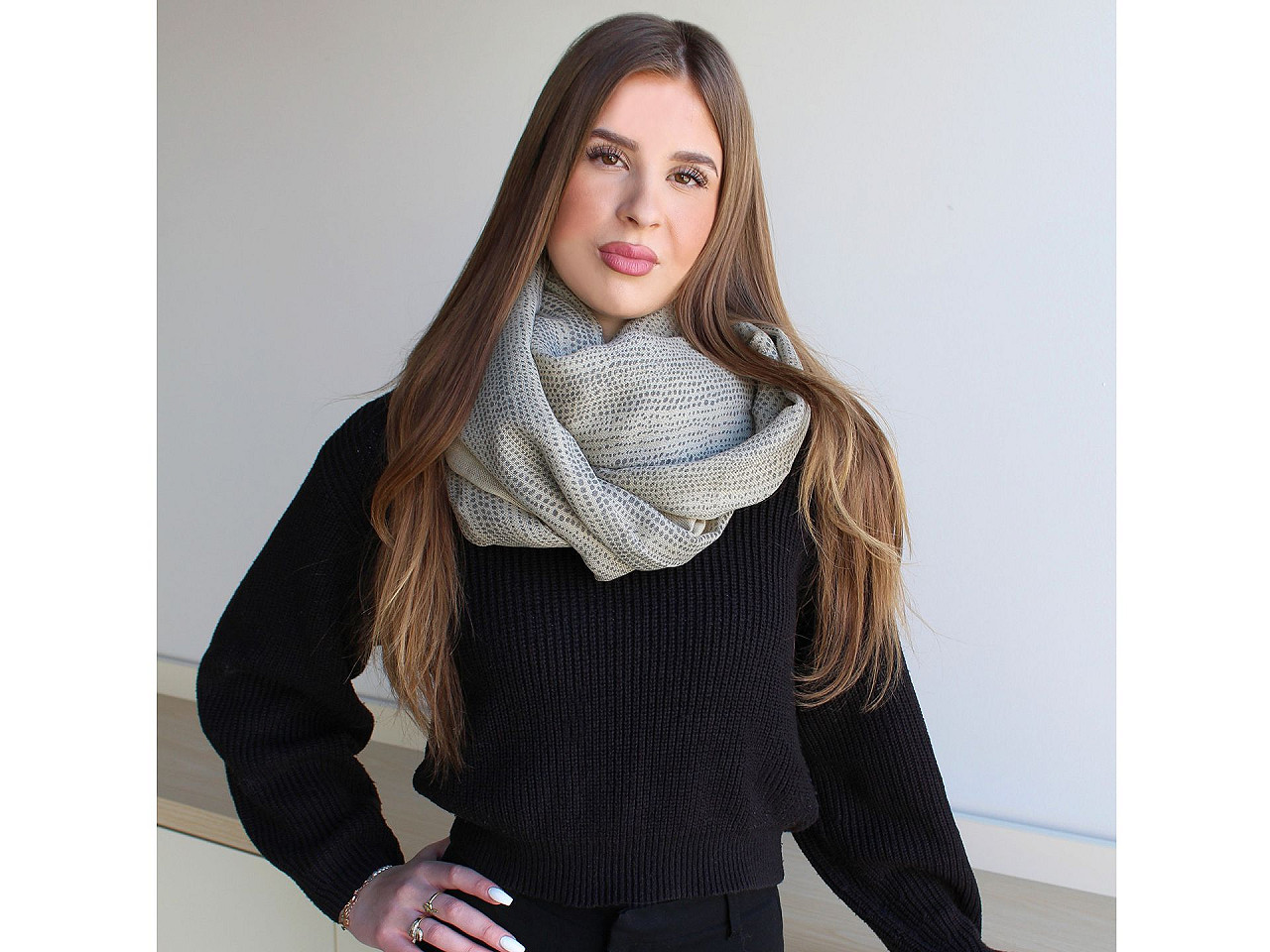 Eșarfă / șal / pled buline 95x210 cm - Taupe (1 Bucată)