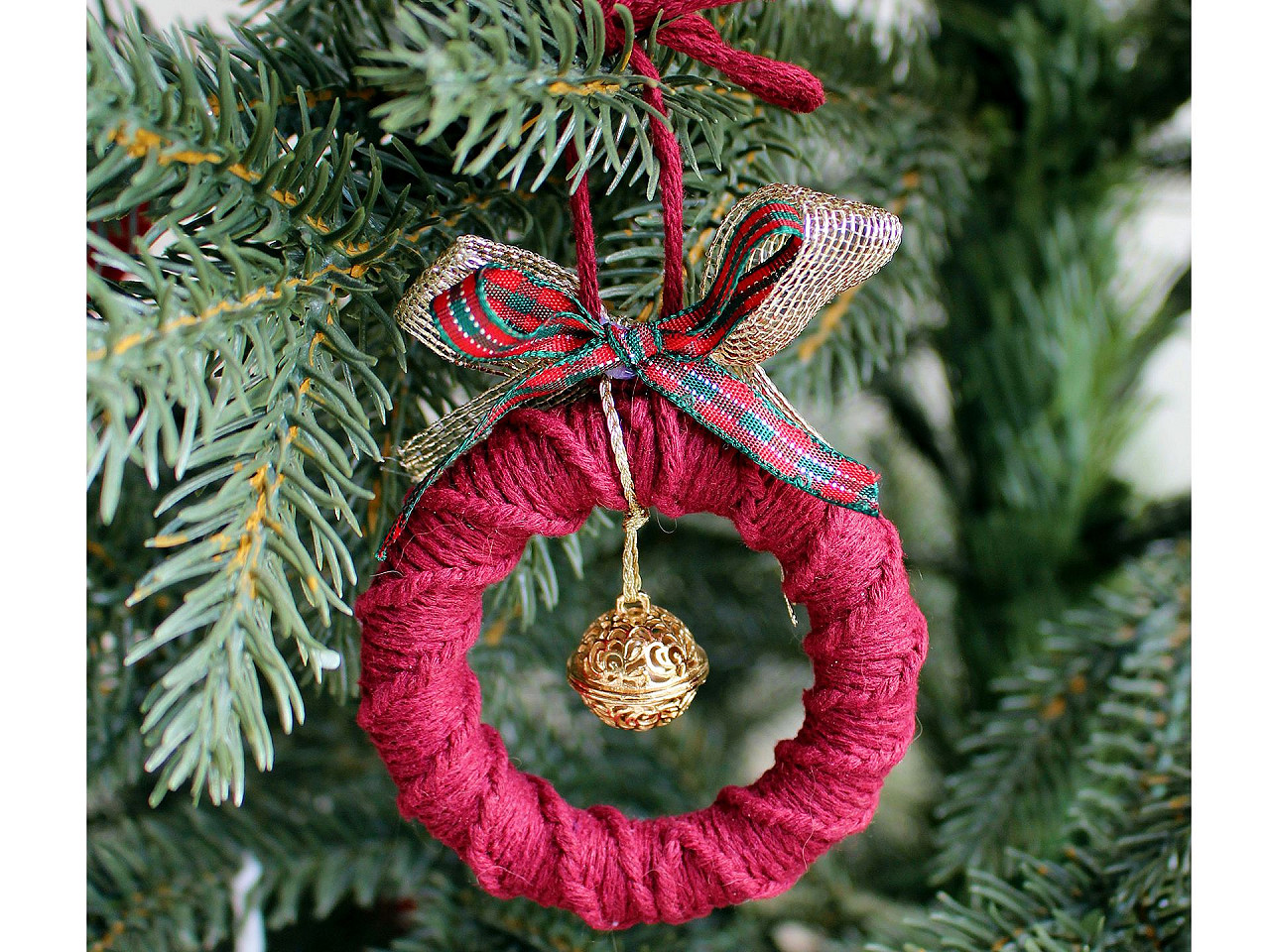 Inele colorate din lemn ø70 mm - Alb (10 Bucăți)