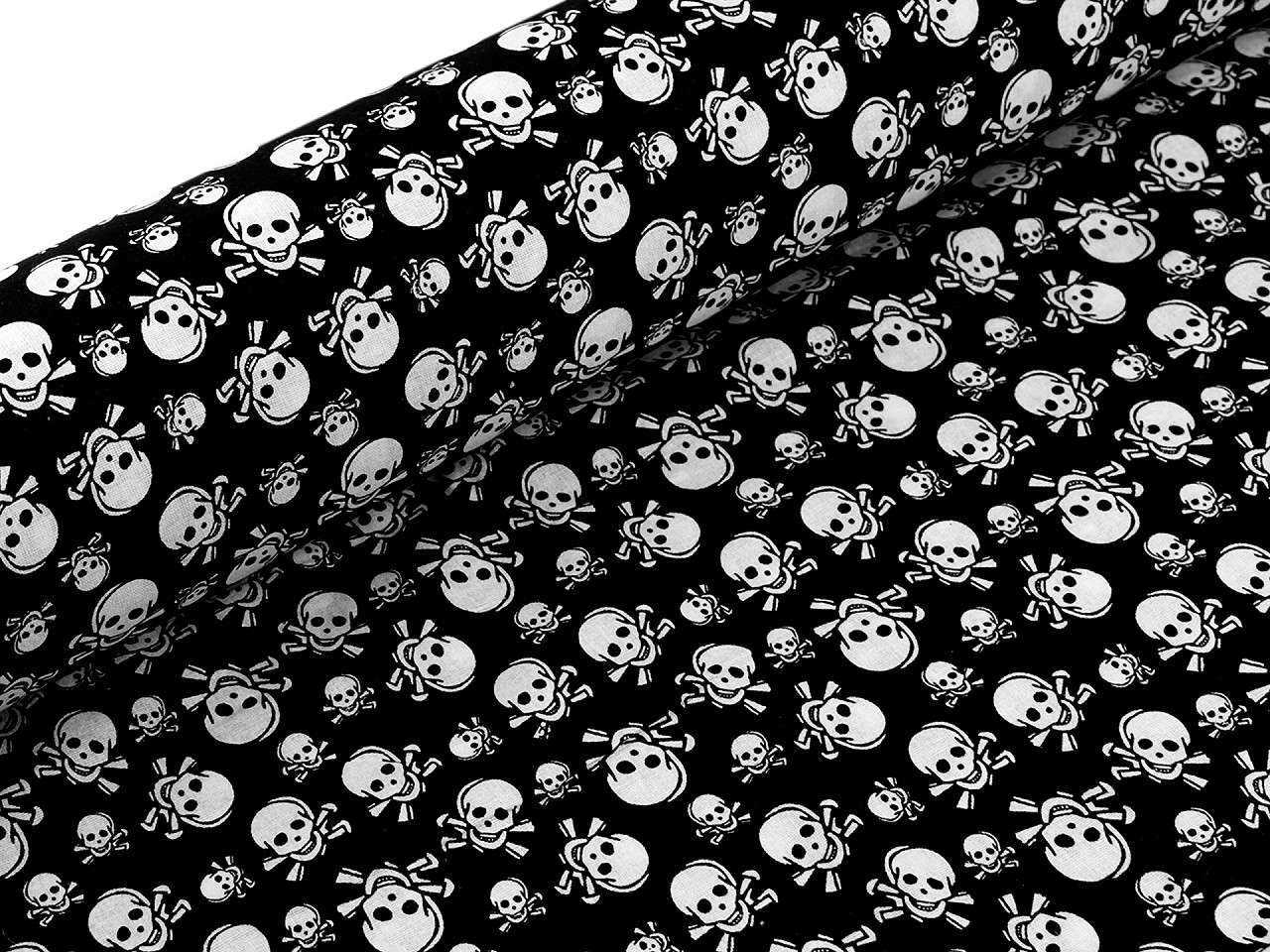 Țesătură din bumbac cu cranii - Negru (1 Metru)