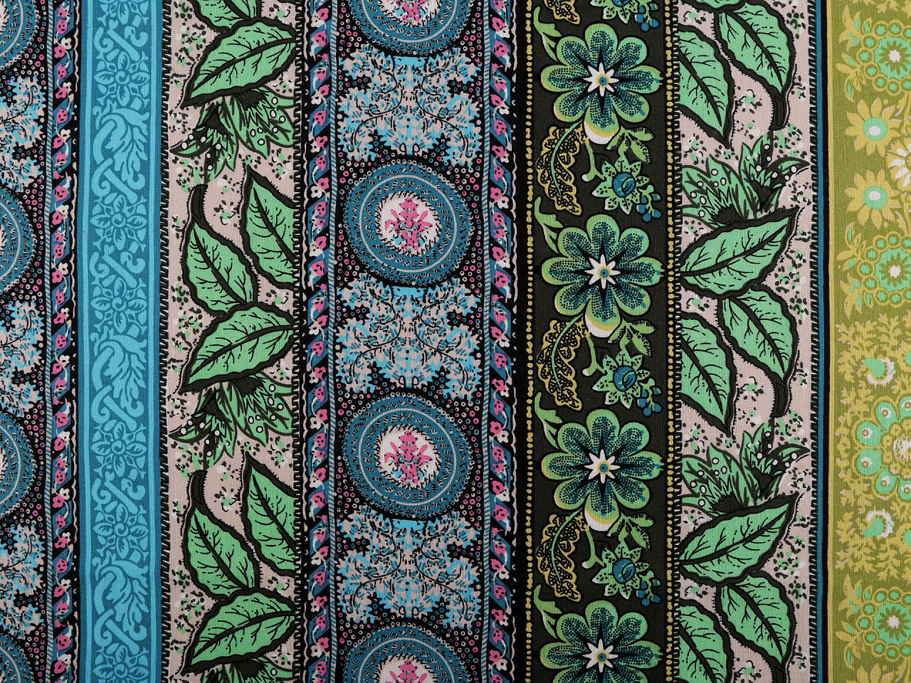 Țesătură de bumbac / pânză subțire - Roșu coral (1 Metru)