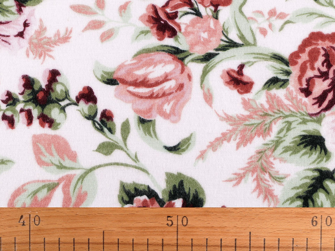 Flanel de bumbac flori - Roz pudrat (1 Metru)