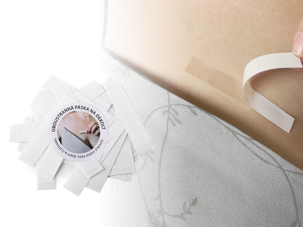 Bandă dublu adezivă  pentru decolteu 12 mm, 18 mm - Transparent (1 Sac)